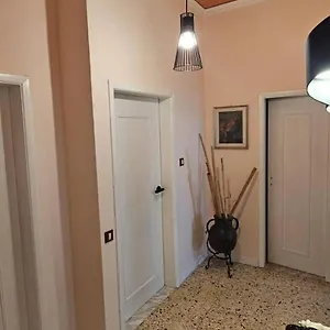  Alloggio in famiglia - 20 Min A Piedi Dal Centro